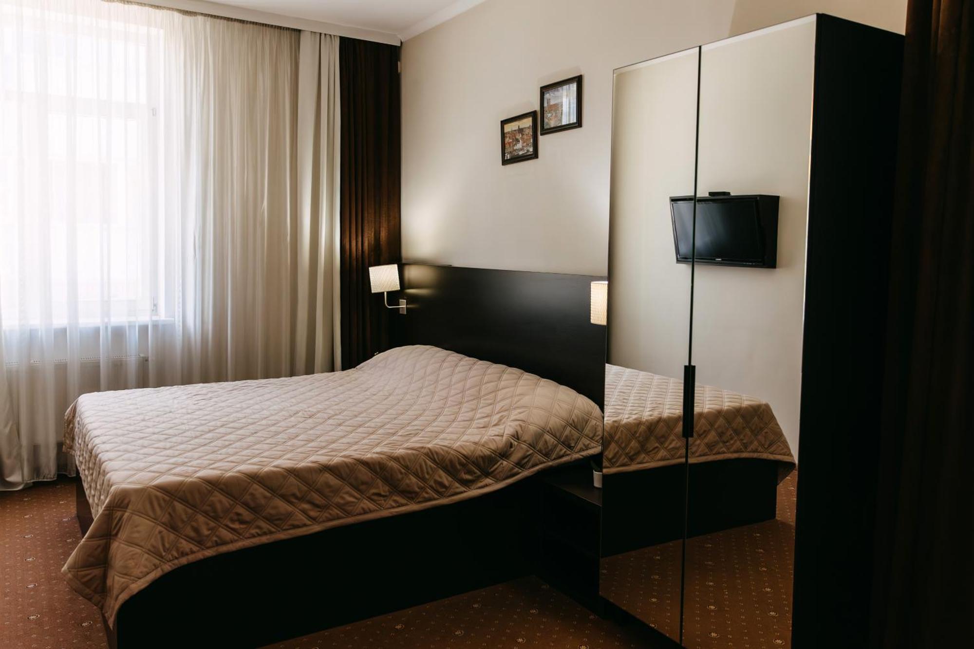 Summit Villa Chisinau Bagian luar foto